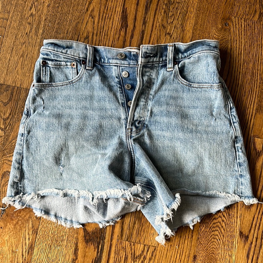 Abercrombie & Fitch High Rise Fad Shorts